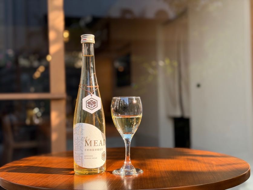 The MEAD メインビジュアル